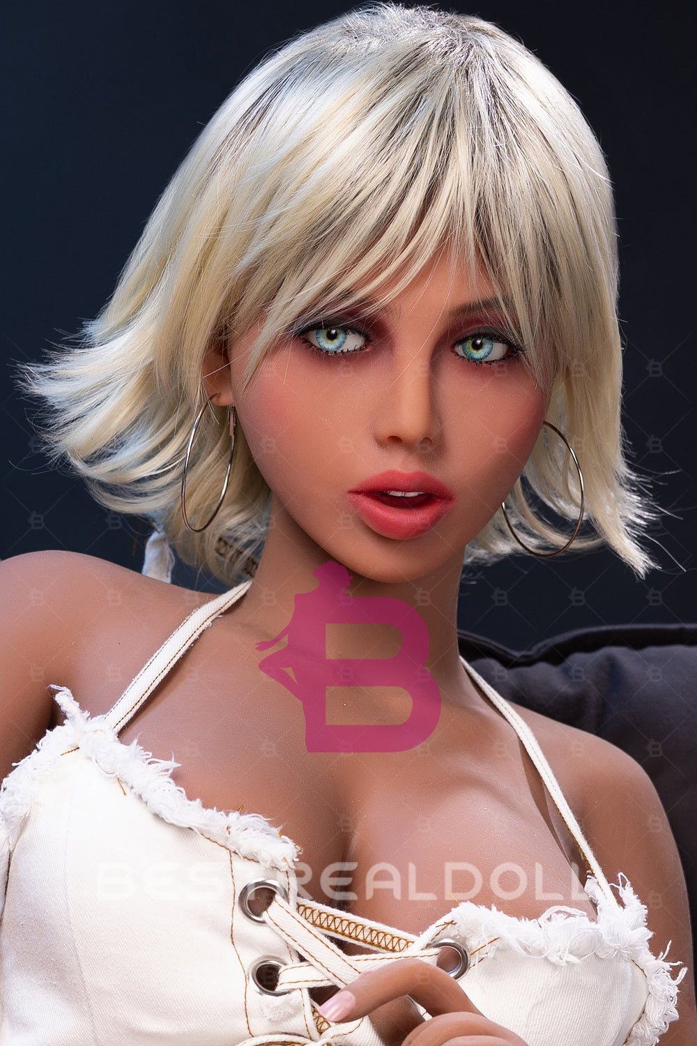 Britney 163cm TPE Sex Doll Sexy Short Hair Tan Skin Realistic Adult Love Doll