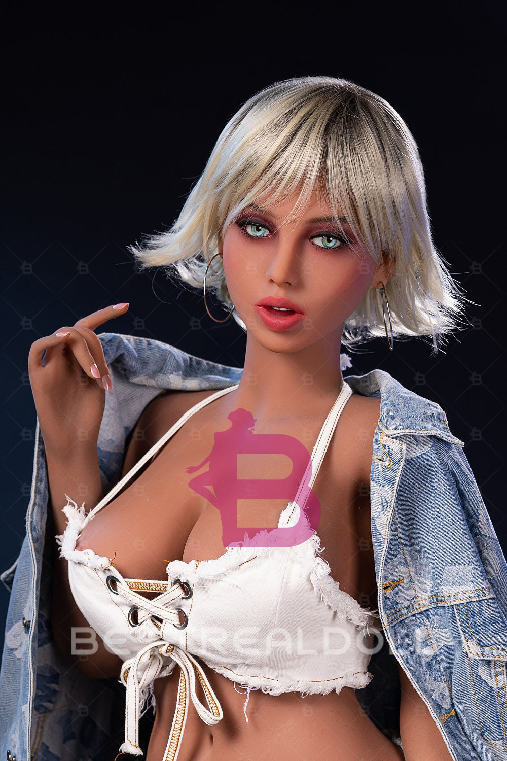 Britney 163cm TPE Sex Doll Sexy Short Hair Tan Skin Realistic Adult Love Doll