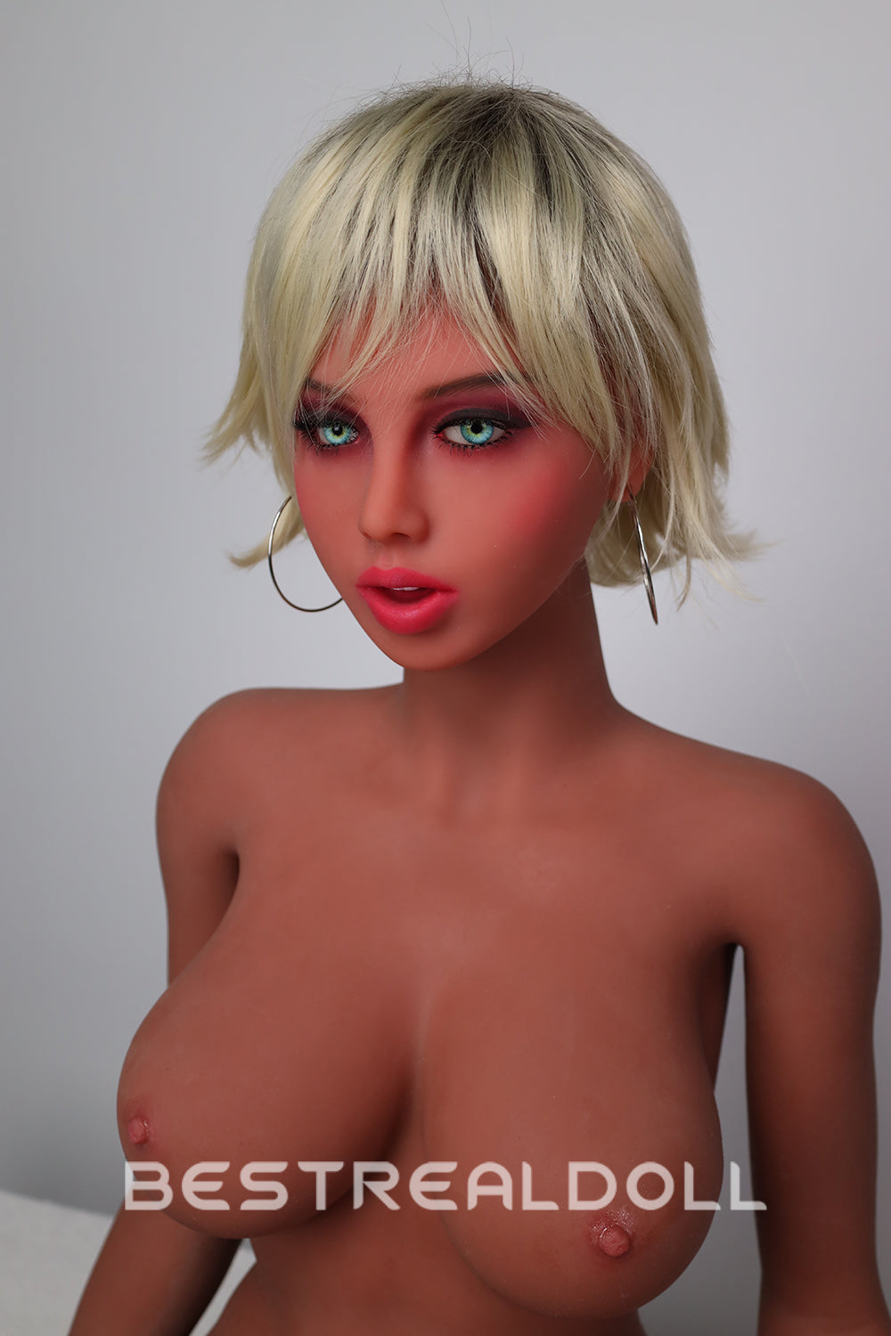 Britney 163cm TPE Sex Doll Sexy Short Hair Tan Skin Realistic Adult Love Doll